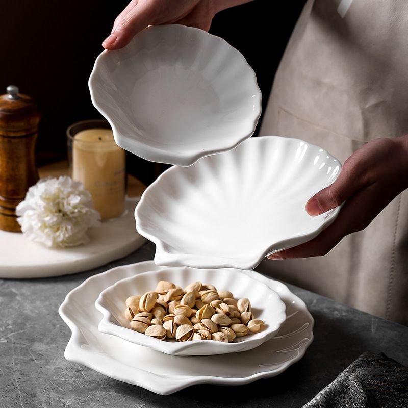 Lovely Drinkware Gifts - Shell Shaped Jewelry Snack and Display Tray