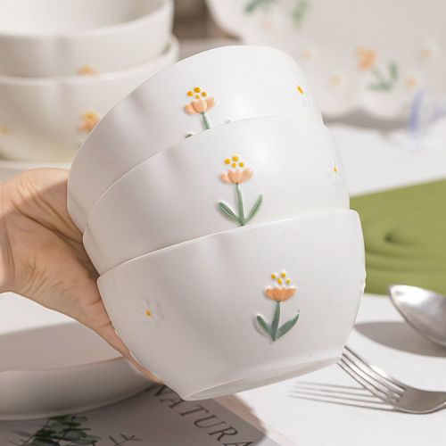 Little Daisy Embossed Tableware Set - 2