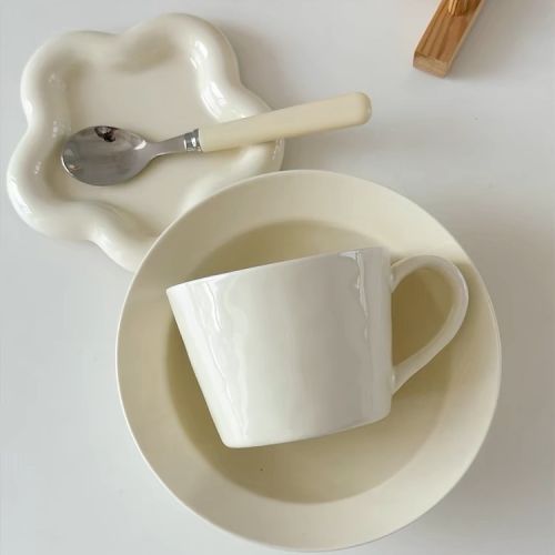 Cream-Style Creative Irregular-Shaped Tableware Set