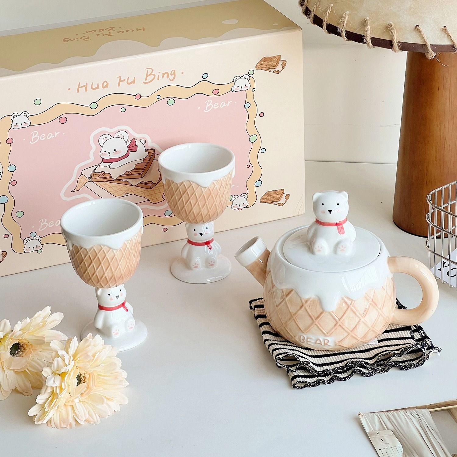 Lovely Drinkware Gifts - Cute Waffle Bear Goblet & Teapot Set